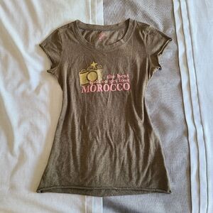 y2k Old navy the best spot to get lost morocco camera graphic green pink tee